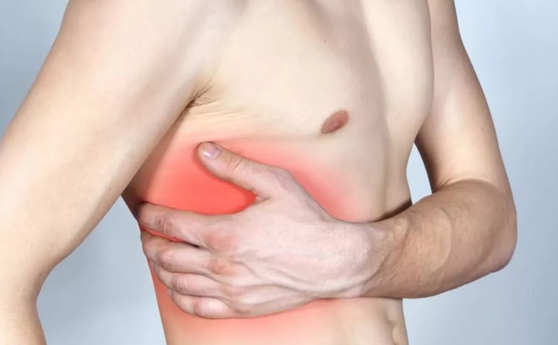 Міжреберна невралгія ⚠️: симптоми, причини та лікування