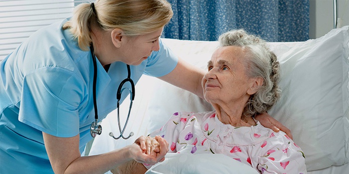 Як лікувати інсульт головного мозку ліками та народними засобами