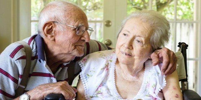 Ознаки хвороби Альцгеймера - перші прояви, симптоми та діагностичні тести