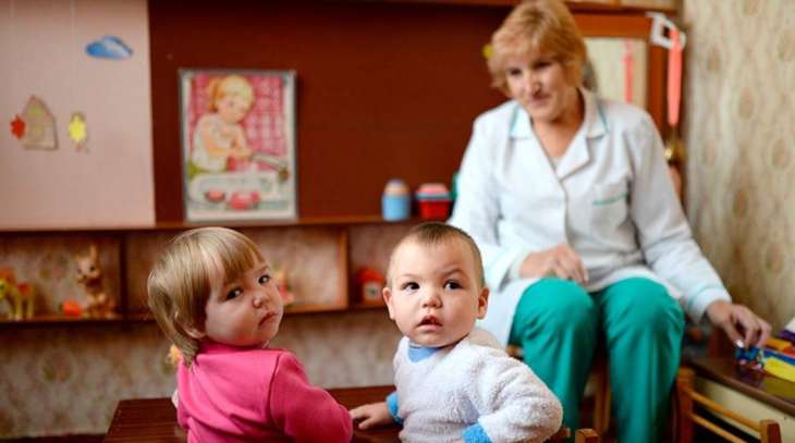 Логопед назвала терміни формування мови дитини