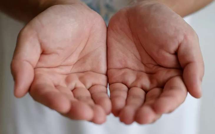 Про які хвороби можуть розповісти ваші руки