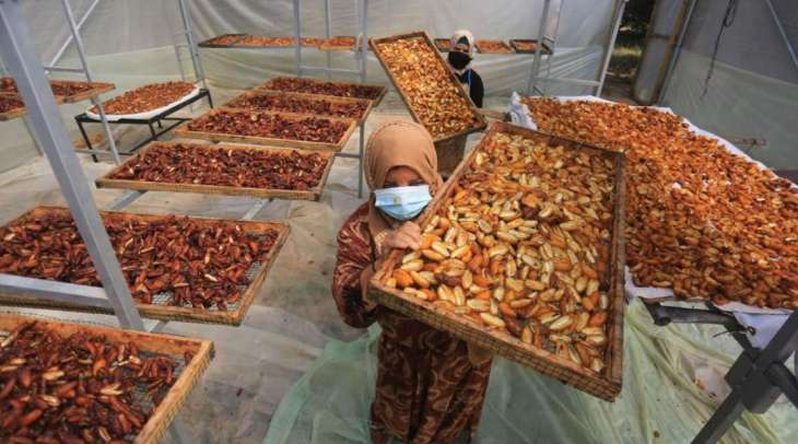 Дієтолог розповіла про небезпеку переїдання фініків